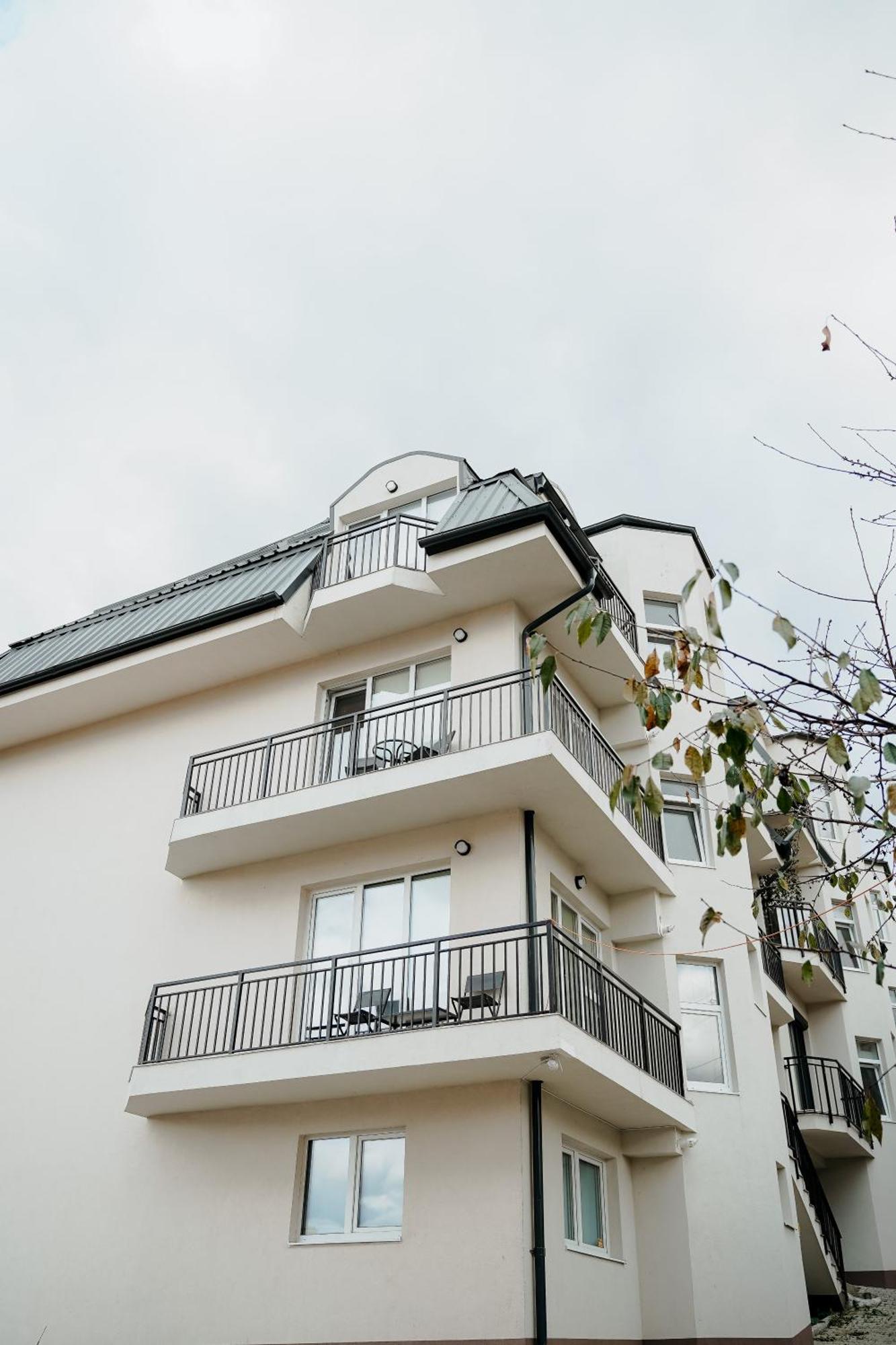 Andrew Apartaments Cluj-Napoca Ngoại thất bức ảnh